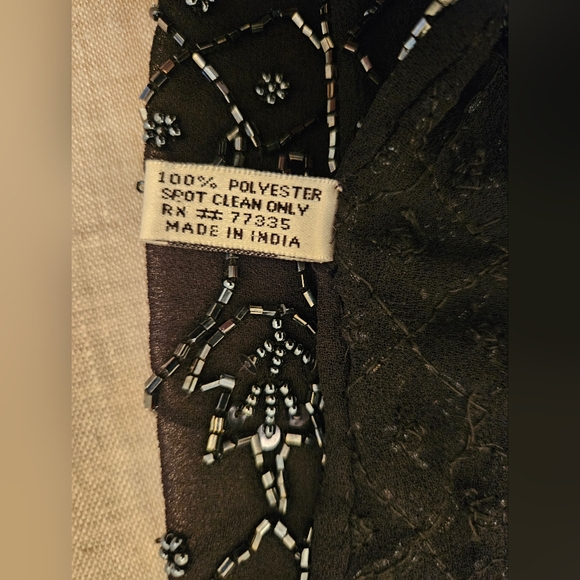 EUC Scala Beaded Wrap/Scarf - Picture 6 of 8